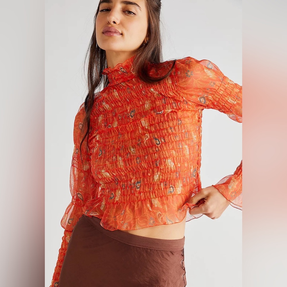 Free People top - Picture 1 of 4